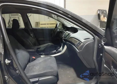 2017 Honda Accord Ex из США, поврежденный, VIN 1HGCR2F77HA303058